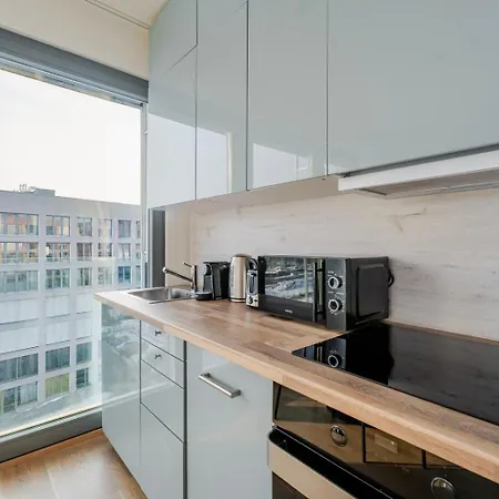 Blueground Rohanský Ostrov Balcony Nr Vltava Prg-91 Praha